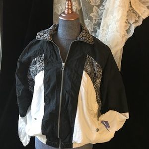 Vintage Nike women’s windbreaker 1990s retro